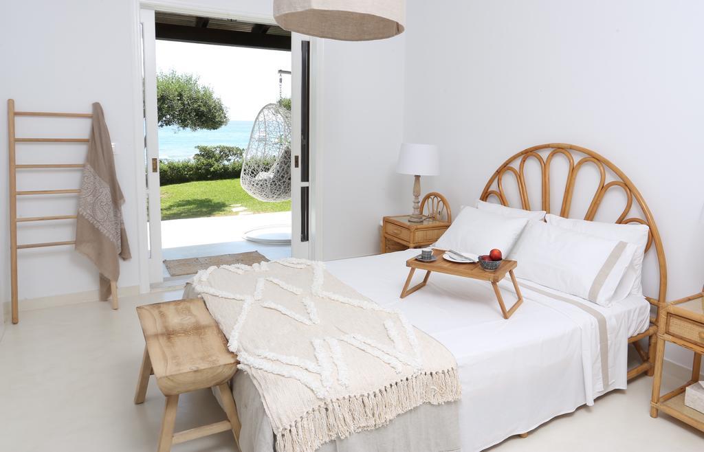 Seafront Calista Beach House With Garden Glyfada  Exterior foto